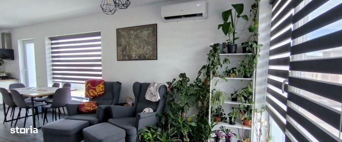 Apartament/Penthouse 3 camere, Cetatii=F,singur pe tot nivelul Cetati