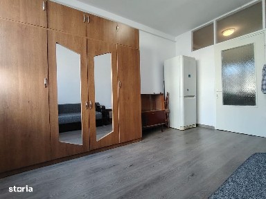 De vanzare garsoniera in Noua etaj intermediar