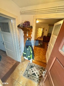 Casă de vânzare zona Str. Gheorghe Doja, 3 camere