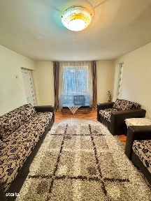 De vânzare casă cu 4 camere, garaj