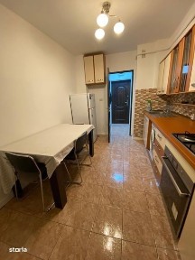 Inchiriez doua camere ElectroPutere MALL Calea Bucuresti,Lapus