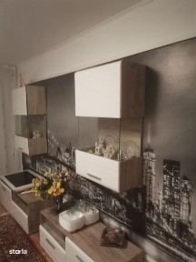 Inchiriez ap 3 camere Cug