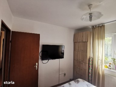 Inchiriere apartament doua camere semidecomandat, Astra.