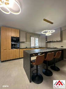 Chirie,Ap.3 camere,Centru