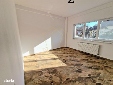 Spatiu birouri cladire noua cu 2 incaperi spatioase I Complexul Studen