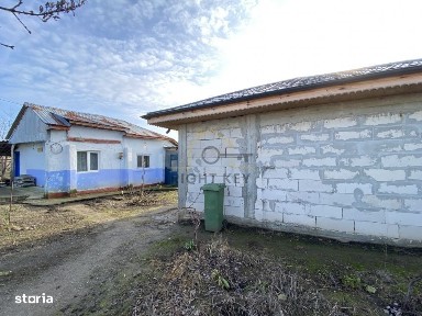 Casa cu teren generos 1600 mp, Petru Rares, Giurgiu! Comision 0%