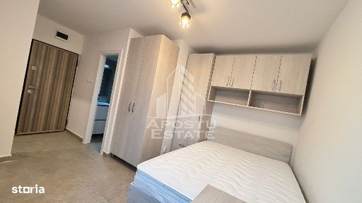 Garsoniera cocheta, la prima inchiriere, in Complexul Studentesc