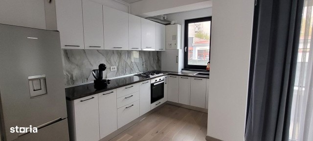 Apartament 2 camere, Micro 17, bloc nou