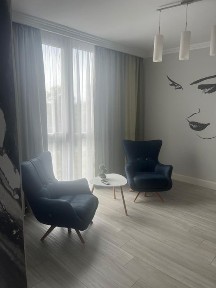 Inchiriez penthouse de lux pe Malul Muresului