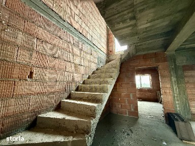 Duplex de vanzare cu 4 camere | Sacalaz