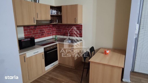 Apartament 1 camera, centrala proprie, parter, Complexul studentesc