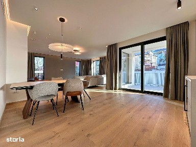 Apartament premium cu terasă panoramică și vedere spre Tâmpa - Brașov