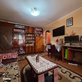 Apartament 2 camere, zona de sus