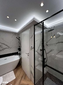 Inchiriez apartament 2 camere Cosmopolit Mihai Viteazu 1-3 cu parcare