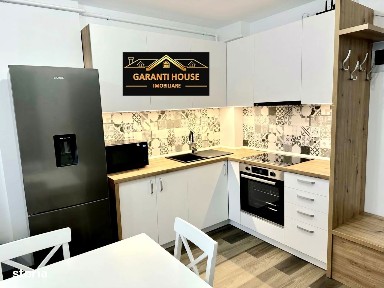 Bloc nou, apartament cu 2 camere, mobilat, parcare, 350€/Luna