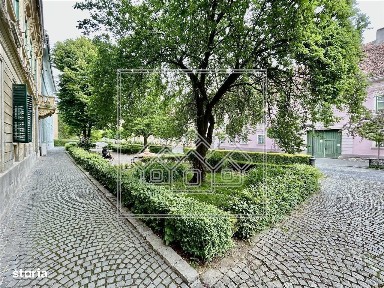 Apartament 2 camere de vânzare, la vila - zona Ultracentrală, Sibiu