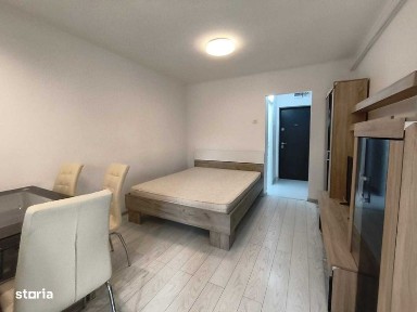 Garsoniera Alexandru cel Bun renovata cu centrala termica