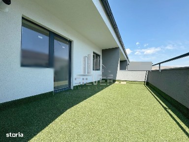 Apartament cu 3 camere/terasa 24 mp/boxa/finisaje incluse/PRET REDUS!