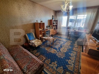 Apartament de vanzare, cu 3 camere, 64 mp, zona Craiovita Noua