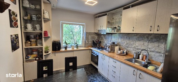 Vanzare apartament 4 camere, zona Kaufland, Marasti.