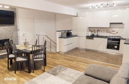 Penthouse de 3 camere, decomandat, 83 mp, 2 bai si terasa, in Tractoru