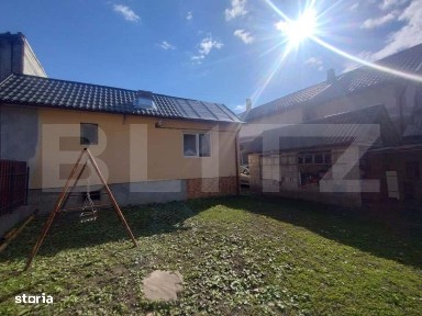 Casa cu 3 camere, 90 mp, zona Beclenut