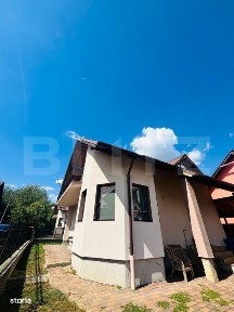Casa cocheta, cu 4 camere, 130 mp - zona linistita