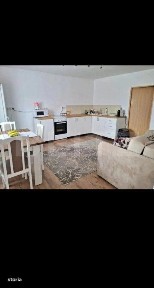 Casa de vanzare, cu 2 camere, 70 mp, zona Uriu