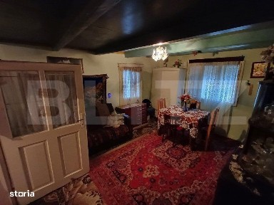 Casa cu 3 camere, 80 mp + 11 arii teren, Localitatea Teaca