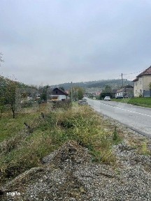 Casa de Vanzare in Teaca de 3 camere plus 17 arii teren !