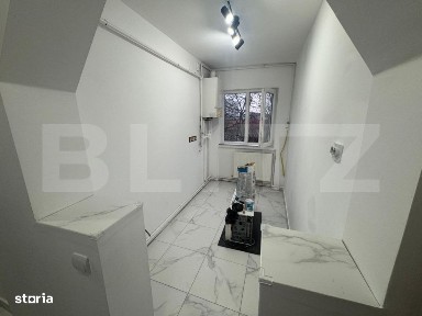 Apartament cu 2 camere de vanzare, 36.21 mp, Micro 14