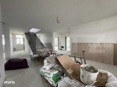 Casa S+P+E+M, pretabila clinica / birouri, Balta Verde