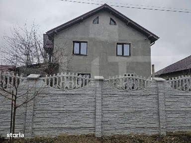 Casa P+E+M de 138 mp, teren 480 mp, Albesti