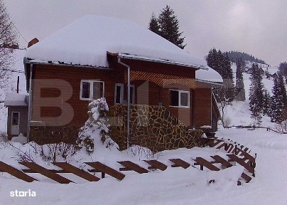 Pensiune doua Corpuri 12 camere 7 bai teren 1400 Zona Arieseni