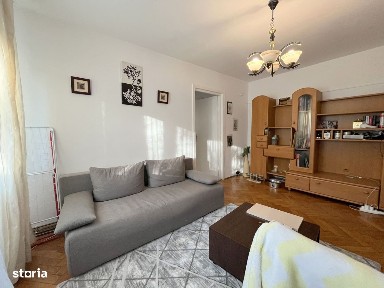 Apartament 2 camere semidecomandat - Zona Medicina