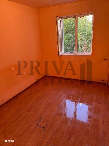 Garsoniera 13 mp, etaj 2, Zona Girocului