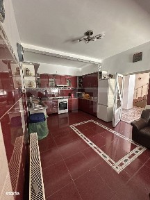 Casa tip P+M,4 camere,240mp,zona Aurel Vlaicu