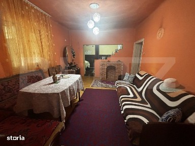 Casa de vanzare cu 3 camere, 89 mp, zona Vetis