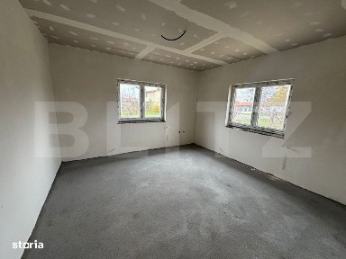 Casa de vanzare, 100mp Lazuri