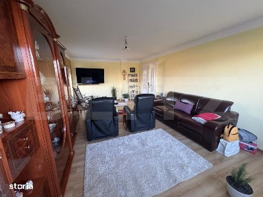 Casa de vanzare, 190 mp, zona Amatiului