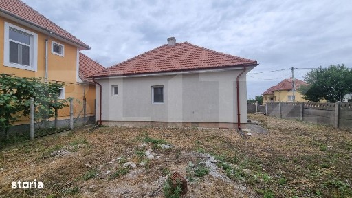 Casa de vanzaare, 80 mp, zona Bercu nou