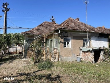 Casa, 100mp, 700mp teren, zona Hodisa