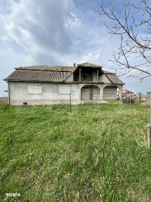 Casa de vanzare | Suprafata construita 509mp | Botiz