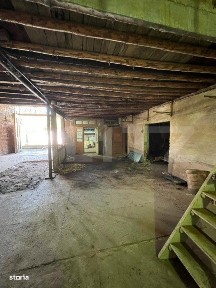 Casa Renovabila cu Teren Generos in Zona Garofitelor