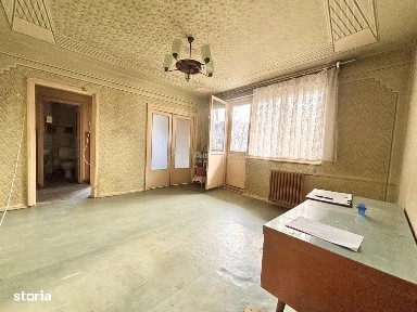 Apartament 4 camere - etaj 2 - Bulevardul Dacia