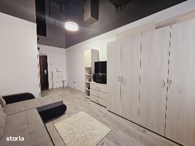 Garsoniera la cheie, zona Port