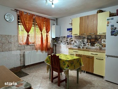 Casa 7 camere partial finisata in Purcareni, Brasov