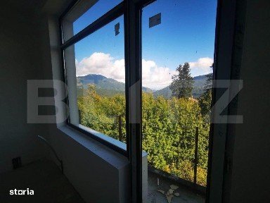 Pensiune semifinisata, 600mp utili, 18 camere, Predeal