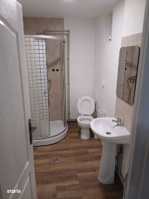 Inchiriez garsoniera in bloc nou, privat. Particular