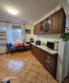 Apartament 2 camere - Str. Splaiul Crisanei - 200 €/lună